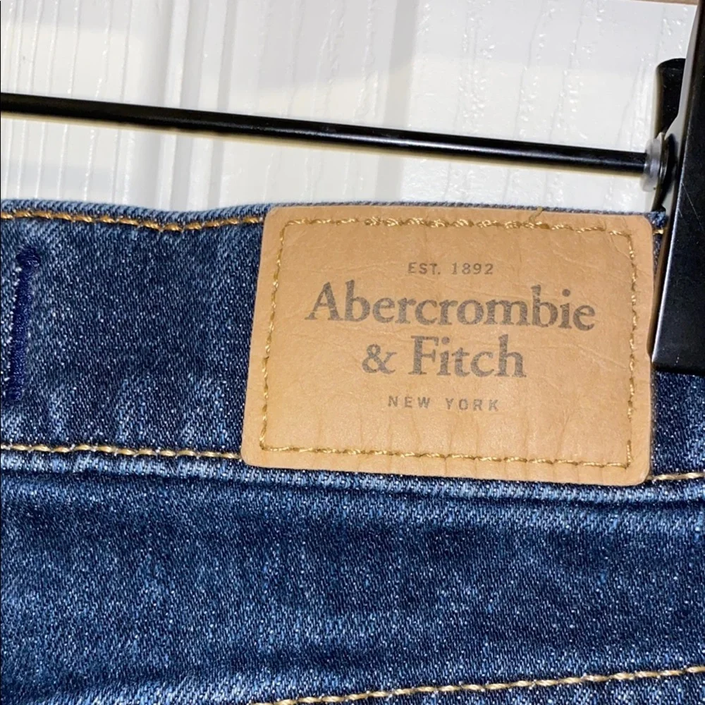 Abercrombie & Fitch Blue Jean Shorts High-Waisted Rolled Hem Size 0 - Picture 4 of 9